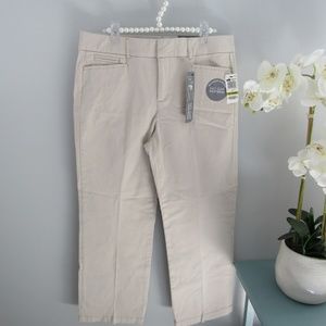 J M Collection Women's Straight-leg pants